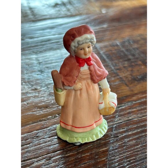 Vintage Lefton 1988 Little Red Riding Hood Figurine With Basket & Bread - Picture 2 of 5